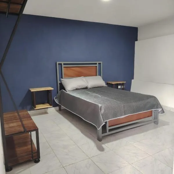 minidepartamento a unos pasos de la gran pirámide，位于乔卢拉的酒店