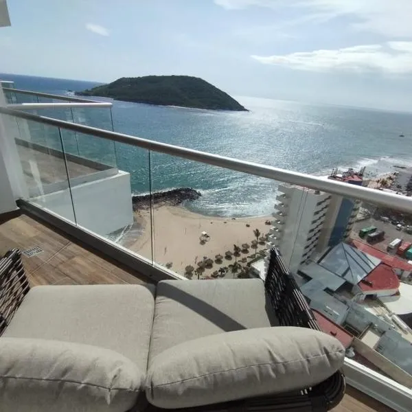 Departamento a pie de Playa, en Zona DORADA, Mazatlan，位于马萨特兰的酒店