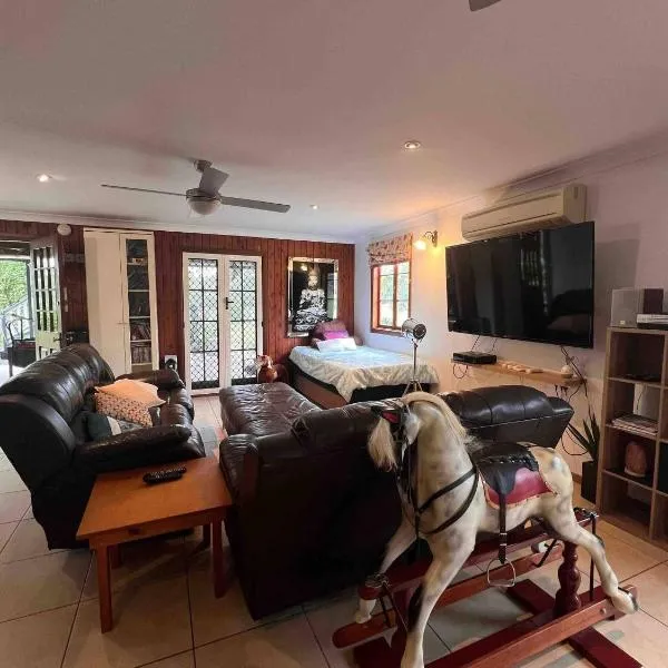 Seehorse Meadows, a Farm Stay in Churchable，位于Clarendon的酒店