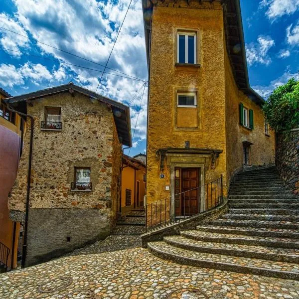 Casa indipendente con vista lago nel cuore di Morcote，位于莫尔科泰的酒店