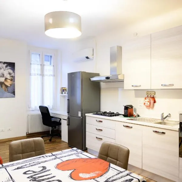 Appartamento centro storico Pordenone，位于波代诺内的酒店