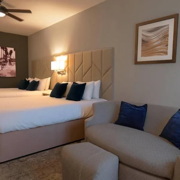 Esplendor by Wyndham Los Mochis Country Place，位于洛斯莫奇斯的酒店