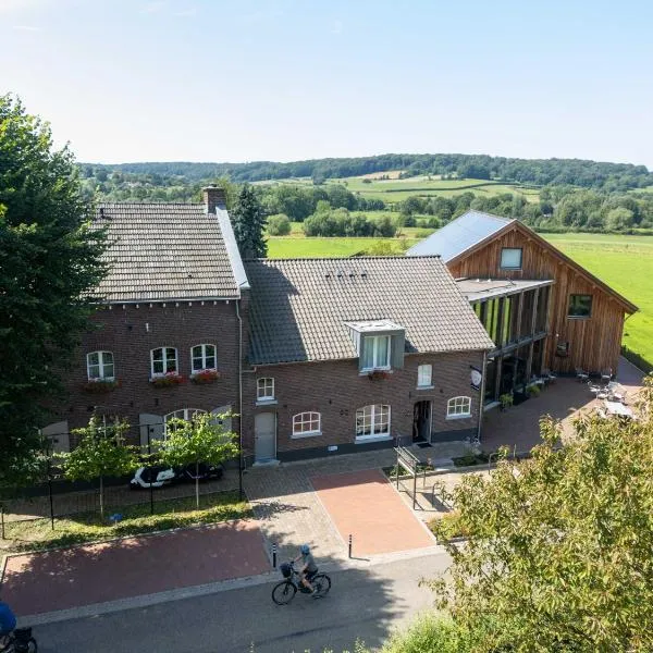 Hof van Kleeberg，位于梅赫伦的酒店