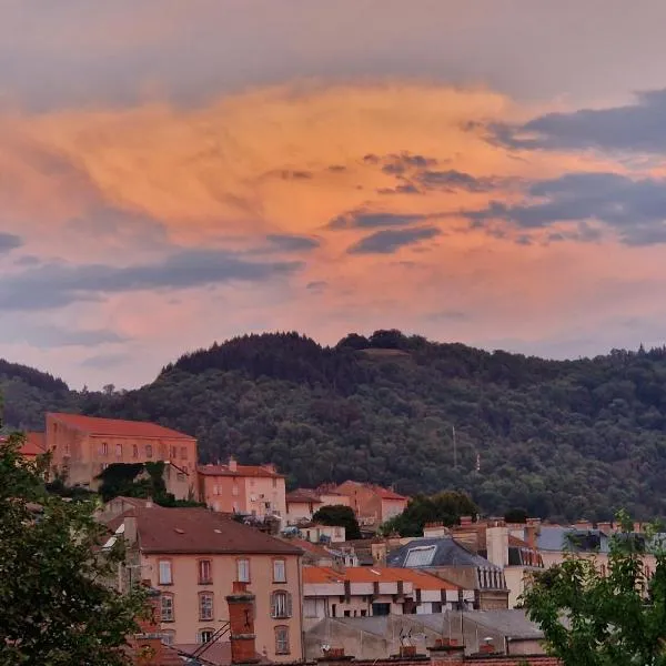 Le ciel de Thiers，位于蒂耶尔的酒店