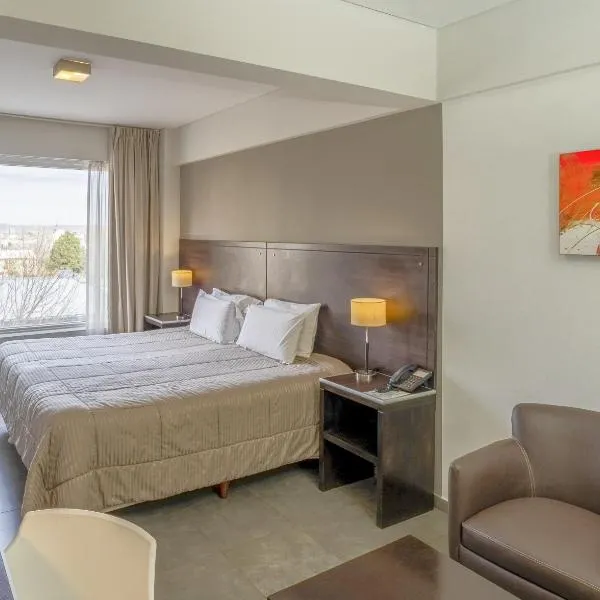 NEU 354号酒店，位于内乌肯的酒店