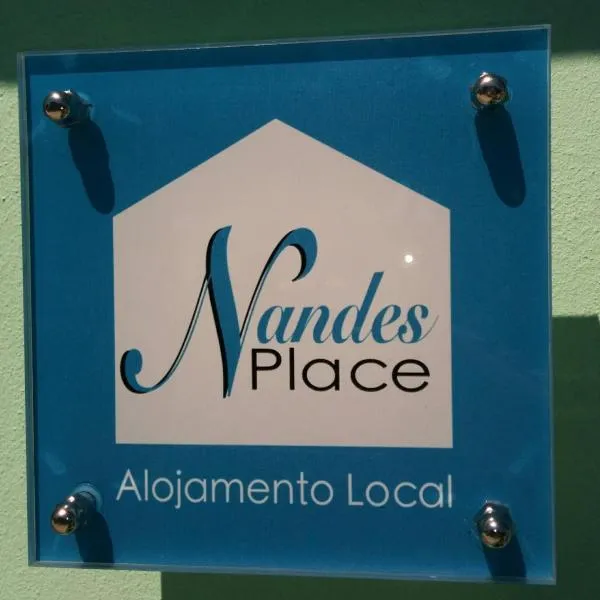 Nandes Place，位于Biscoitos的酒店