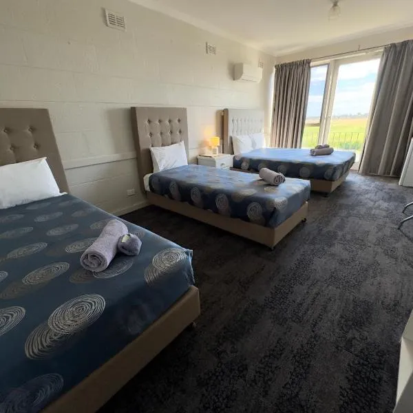 Tailem Bend Riverside Hotel，位于泰勒姆本德的酒店