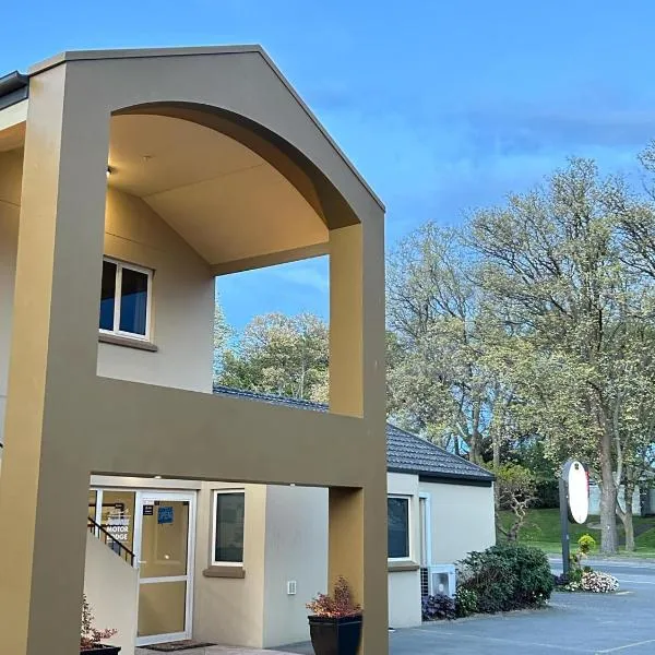 ASURE Avenue Motor Lodge，位于提马鲁的酒店