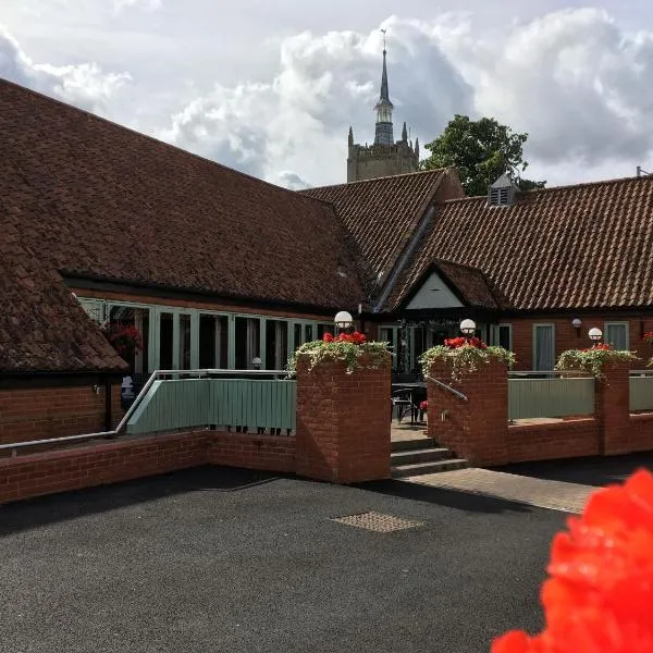 贝斯特韦斯特斯沃弗姆乔治酒店，位于斯沃弗姆的酒店