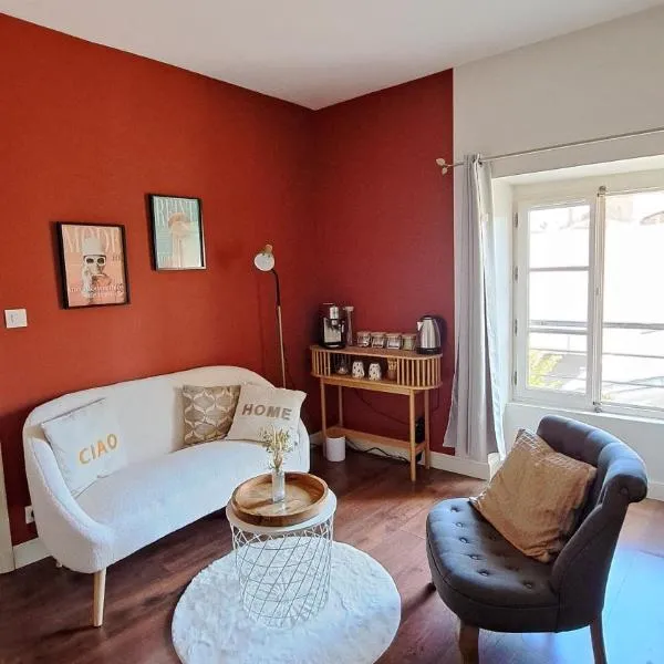 Jolie chambre en cœur de ville，位于图阿尔的酒店