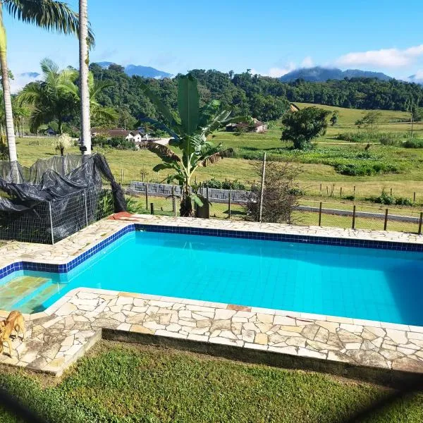 Casa suíça luxo-suite nr2- para 4 pessoas，位于波梅罗迪的酒店