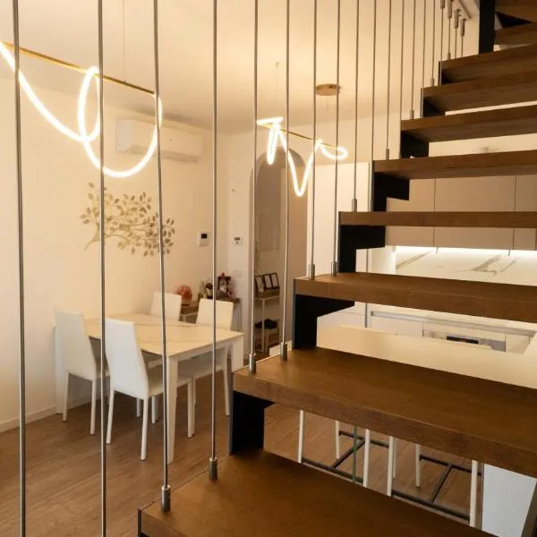 Da Matteo e Lorenza - tra stazione e centro，位于蒙扎的酒店