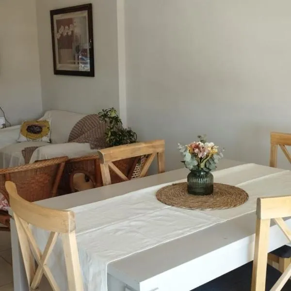 Como en casa，位于科连特斯的酒店