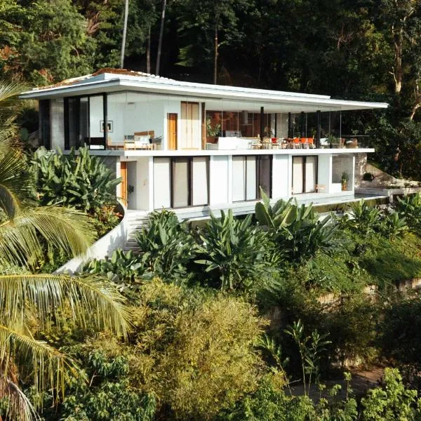 Narra Hill Tagaytay，位于Laurel的酒店