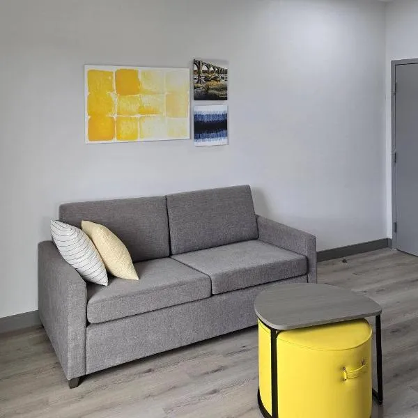 Comfort Inn & Suites Prince George - Fort Lee，位于Prince George的酒店