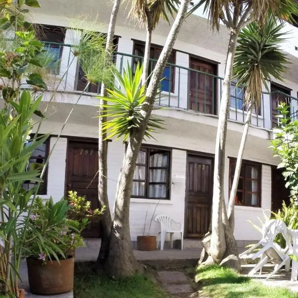 劳伯格客栈旅馆，位于基多的酒店