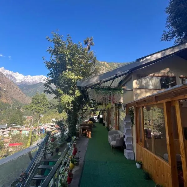 The Hilltop Kasol，位于卡索尔的酒店