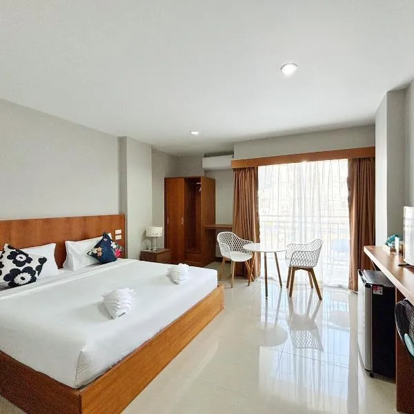 The Brown Boutique Patong，位于芭东海滩的酒店