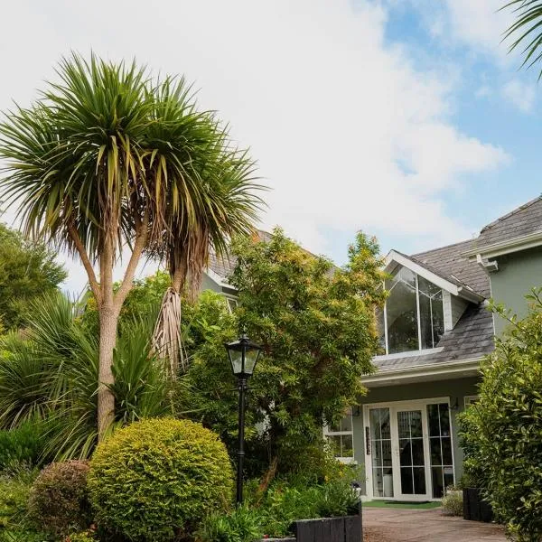 格罗夫小屋旅馆，位于基洛格林的酒店