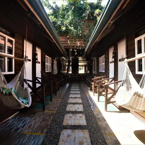 D' Barn Hostel Panglao，位于邦劳的酒店