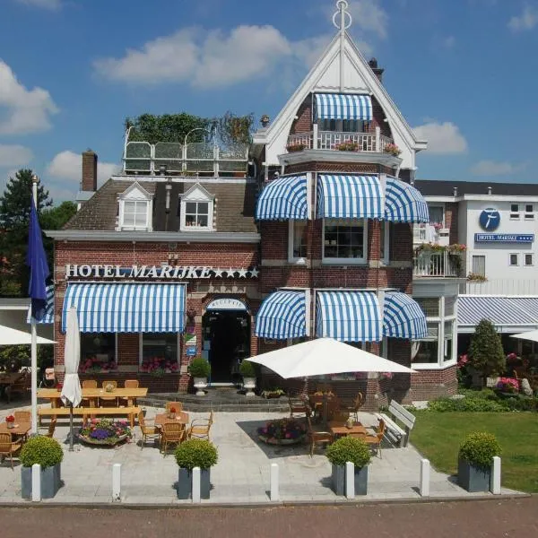 弗莱彻莫杰克餐厅酒店，位于Sint Pancras的酒店