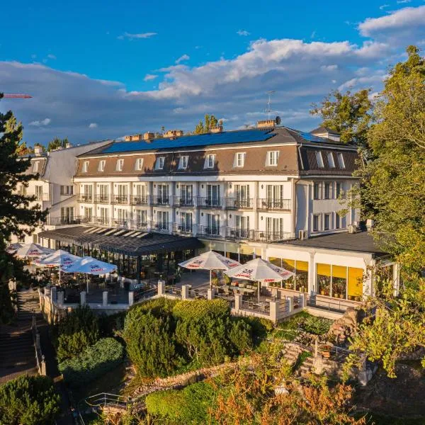 Hotel Pietrak，位于翁格罗维茨的酒店