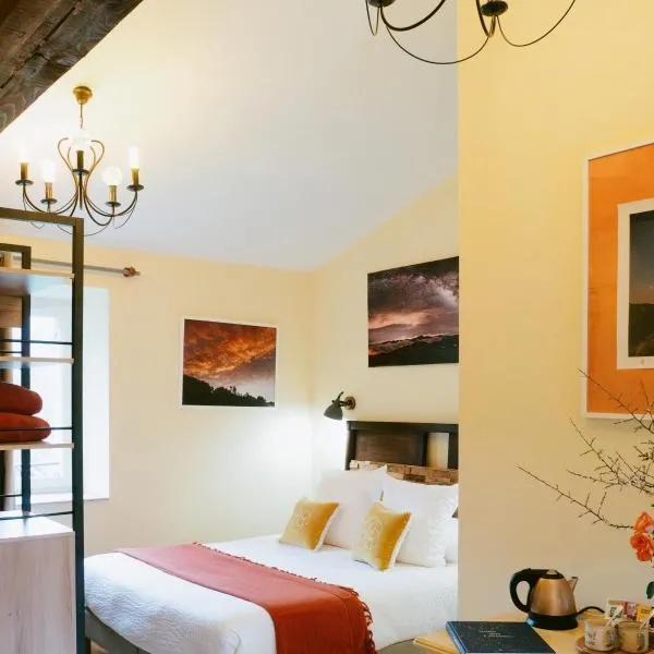 Les Jardins de Falguière，位于圣让迪加尔的酒店