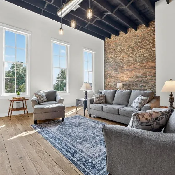 The Lofts Fayetteville, TN，位于Fayetteville的酒店