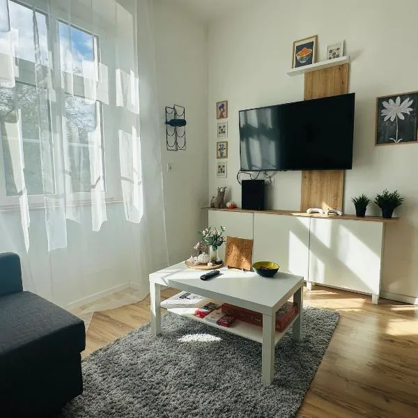 Chloe's Apartments 2，位于格洛格尼茨的酒店