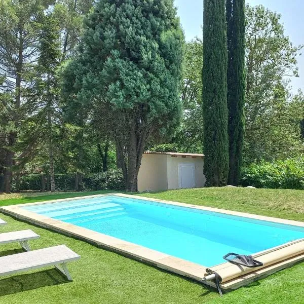 Aux couleurs de la terre d'oc，位于Villepinte的酒店