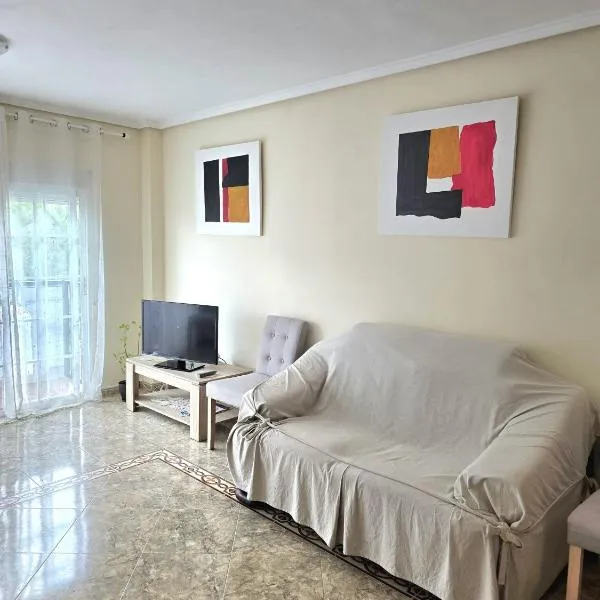 Habitación Privada Cerca de Valencia En Vivienda Compartida，位于帕特纳的酒店