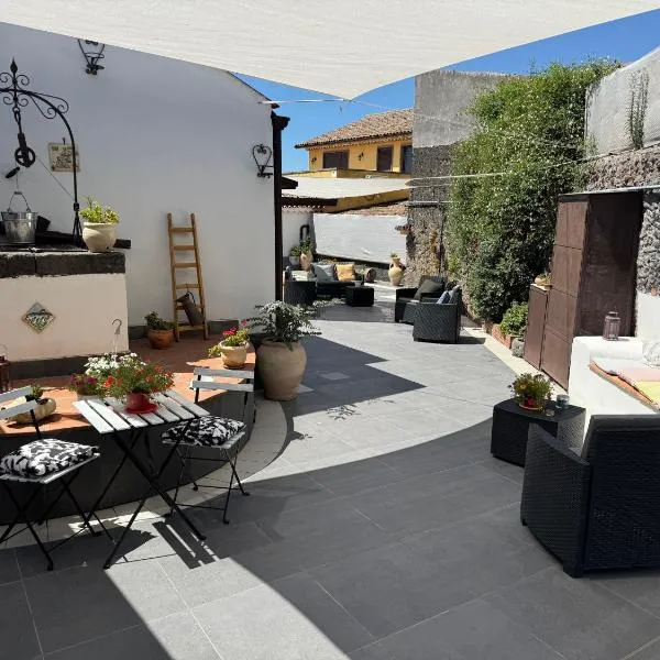 Casa Vacanze Vicolo Palaù，位于特雷卡斯塔尼的酒店