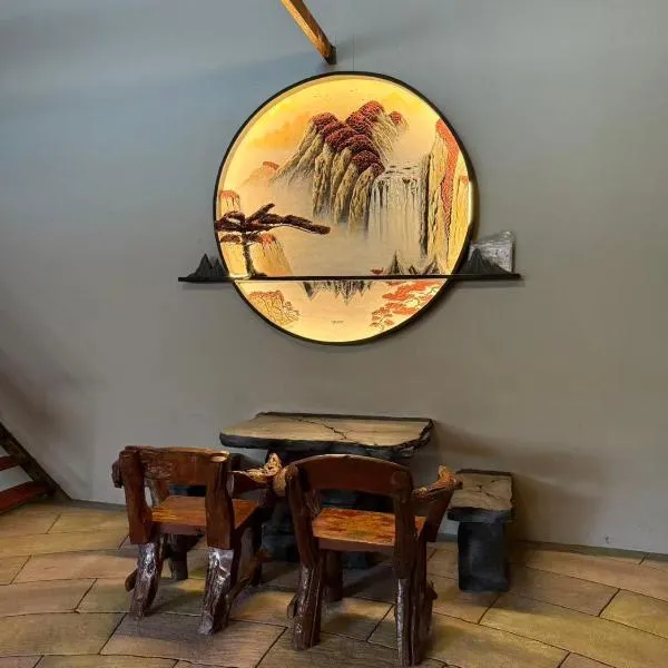 MR B hotel，位于大山脚的酒店