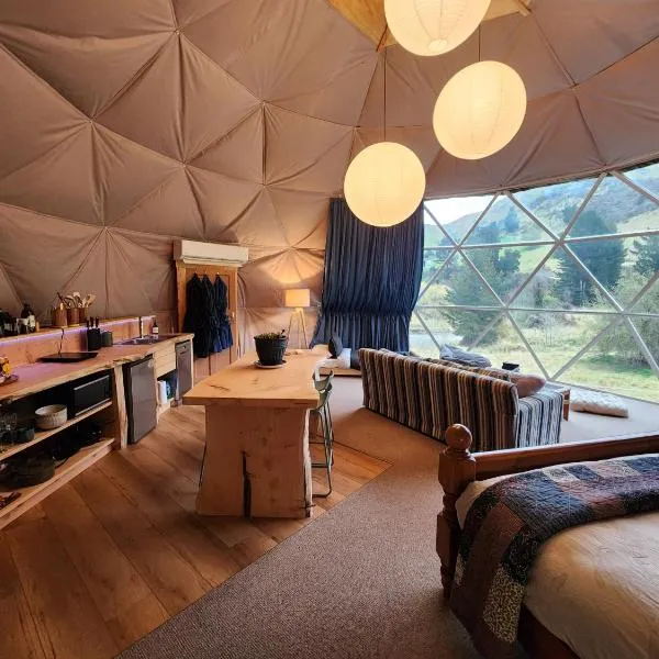 Danseys Pass Lavender Farm Domes，位于Livingstone的酒店