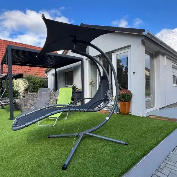 Gold Frog Apartman，位于Abaliget的酒店