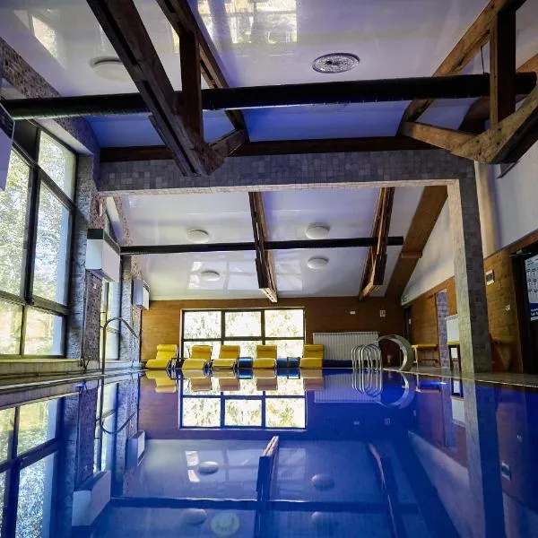 超级滑雪场酒店，位于卡夫尼克的酒店