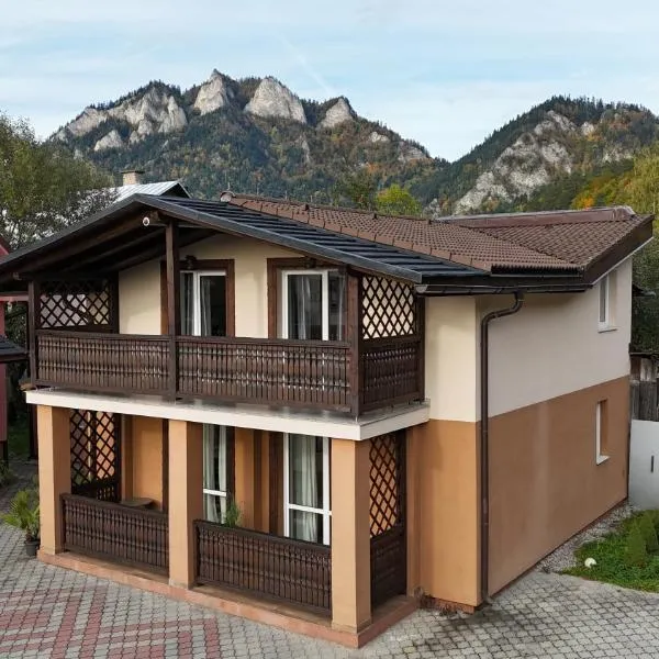 Penzión Jolla，位于切尔韦尼克拉什托尔的酒店