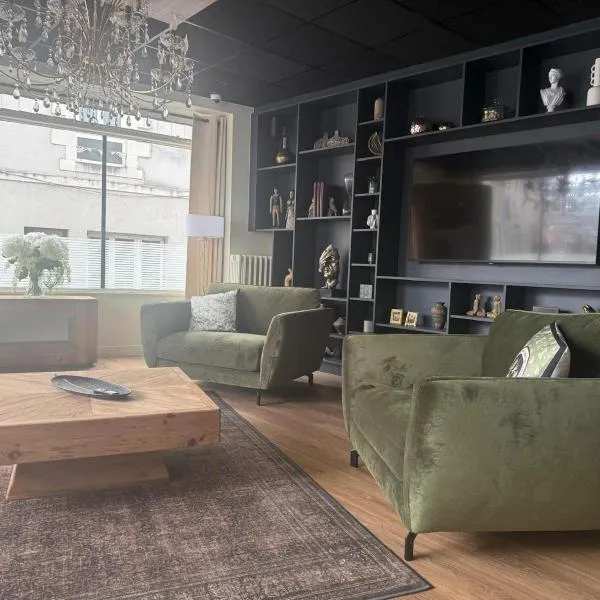 Arcades Hôtel - Cholet，位于绍莱的酒店