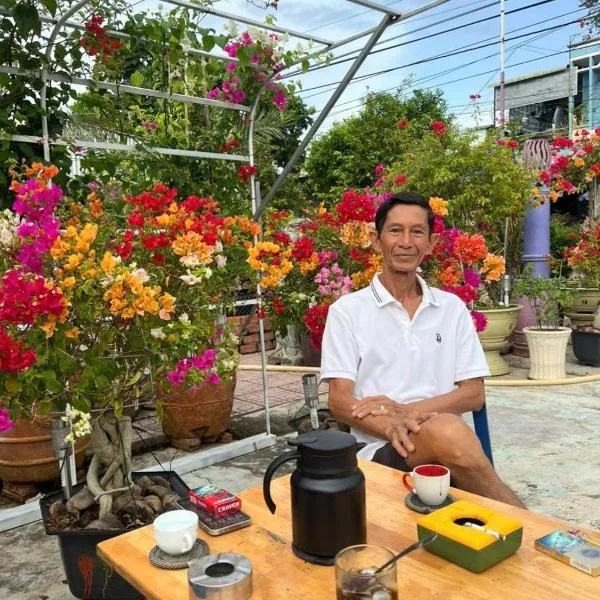 Ba Hung homestay，位于Ấp Hòa Phú (2)的酒店