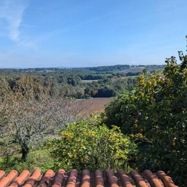 #Maison chaleureuse sur les hauteurs d'Aubiac#，位于Aubiac的酒店