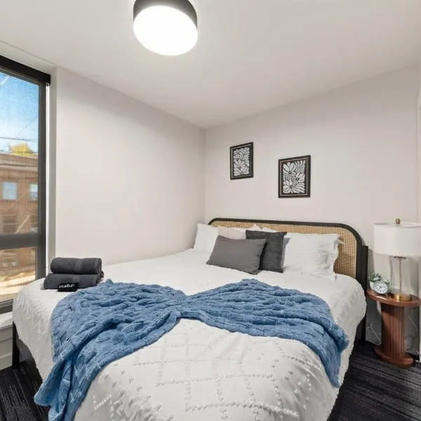 Downtown 2br 1bath with Parking，位于斯波坎的酒店