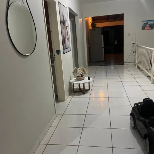 Quarto família ap5，位于蒙蒂斯克拉鲁斯的酒店