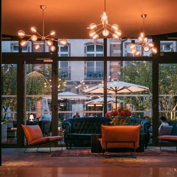 Hôtel LÉONOR the place to live，位于斯特拉斯堡的酒店