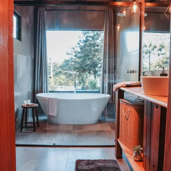 Tiny House Passaúna - Conforto e Banheira，位于库里提巴的酒店