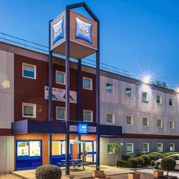 Ibis Budget Sucy en Brie，位于布里地区叙西的酒店