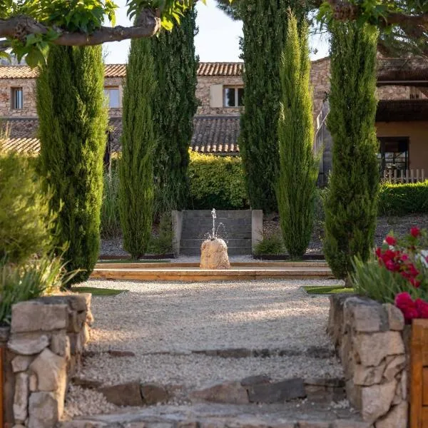 普罗旺斯地区艾克斯圣维克托瓦尔美居酒店，位于勒鲁热新堡的酒店