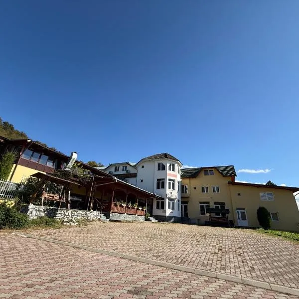 Hostel Cora，位于哈采格的酒店