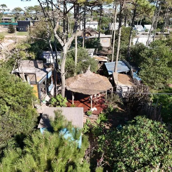 Kosmik House，位于德尔迪阿布罗角的酒店