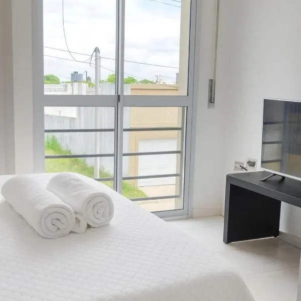 Dpto GAMA a cuadras del corsodromo，位于瓜莱瓜伊的酒店