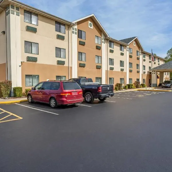 Quality Inn-Sawyer，位于Sawyer的酒店